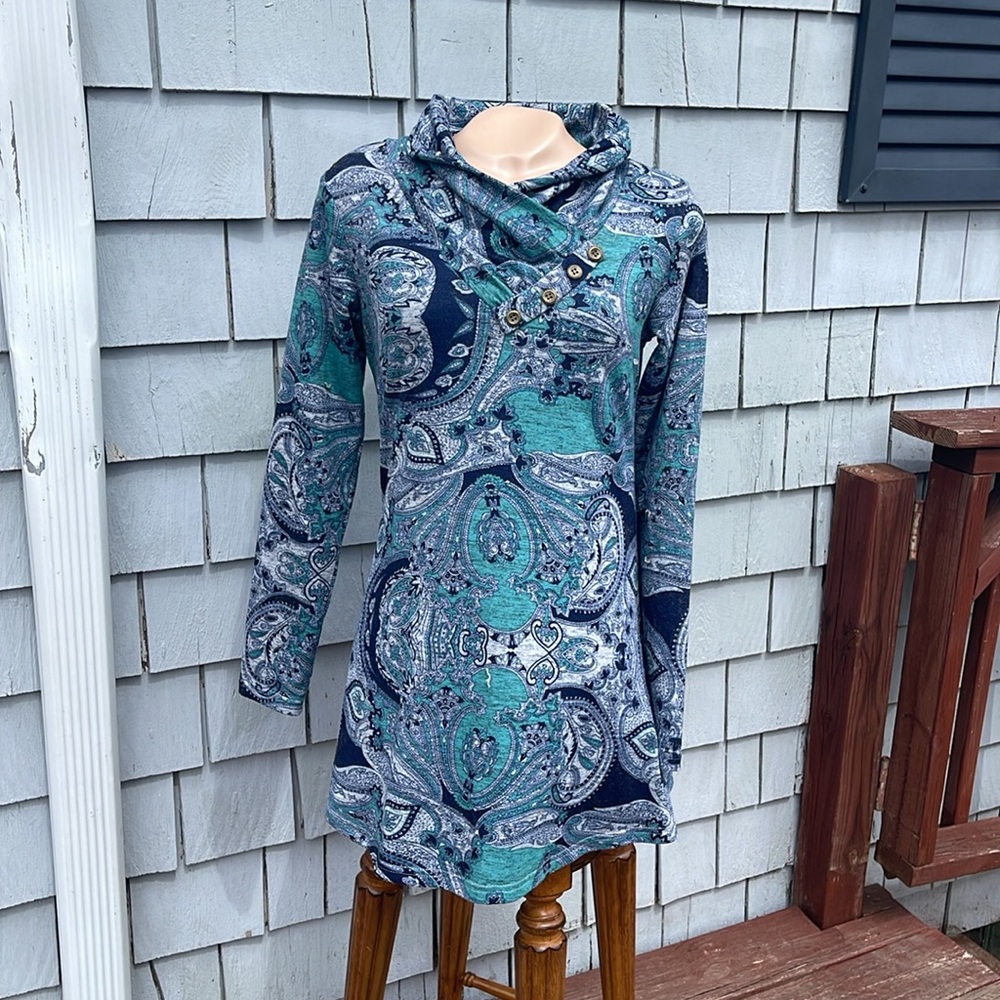 Miusey size Med Boho paisley top/LS- tunic